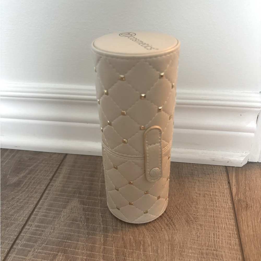 BH Cosmetics Makeup Brush Holder